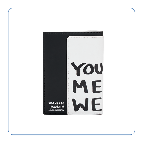 NCI NEW TRAVEL 護照夾 - Shantell Martin : Are You You
